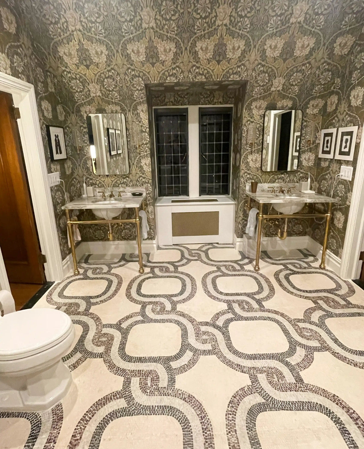 Infinity rope chain marble mosaic flooring installation layout in a private residence project